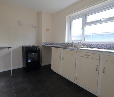 1 bedroom ground floor flat to rent - Photo 1