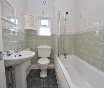 2 bedroom terraced house to rent - Photo 6