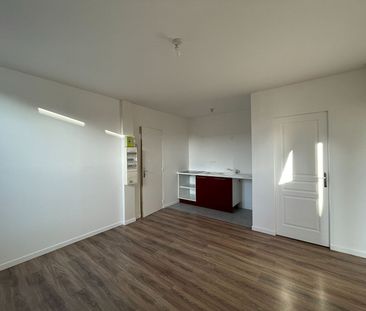 Location Appartement 2 pièces 50m² - Photo 3