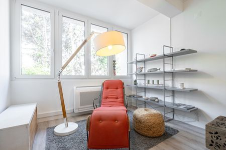 APARTAMENTO T2 CENTRO CASCAIS PARA ARRENDAR COM GARAGEM - Photo 3