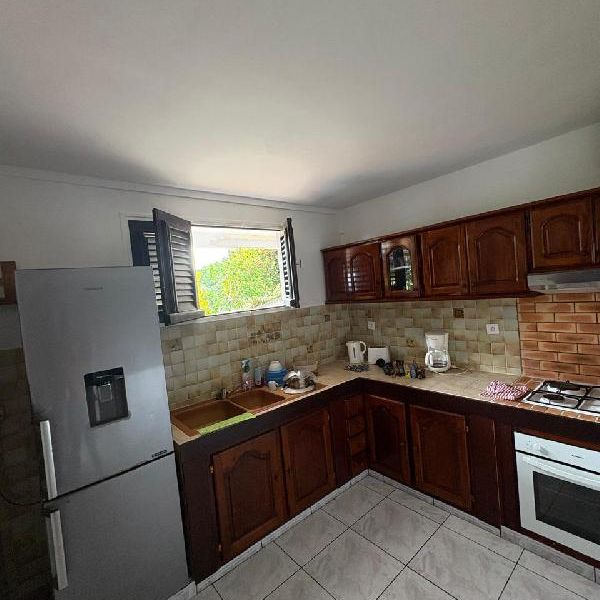Le Robert - Bas de villa - F3 Bis - Photo 1