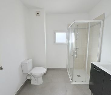 Location Appartement 1 pièce 26m² NICE 06300 - Photo 3