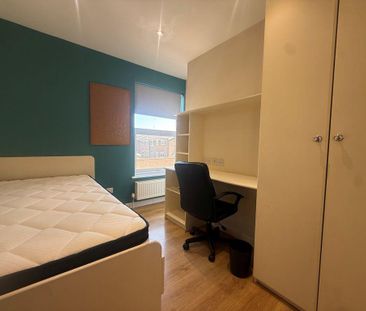 1 bedroom house of multiple occupation to rent - Photo 2