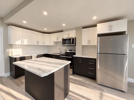 For Lease - 45 Paisley Boulevard Unit# 609, Mississauga, Ontario - Photo 4