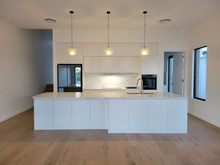 North Ryde - Photo 3