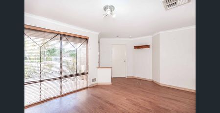 Spacious Comfort Near Schools - Photo 2