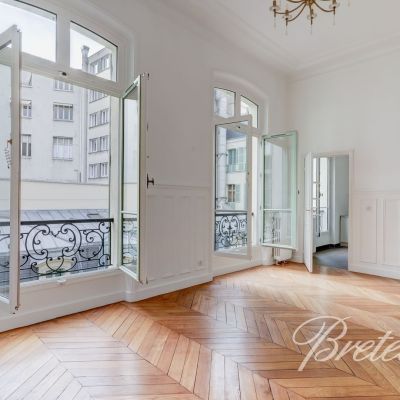 Appartement à louer à Paris 8Ème - Photo 1