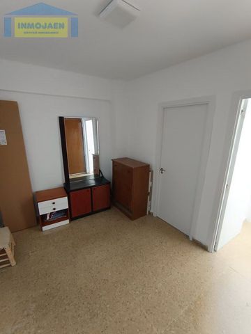 Alquiler Piso en Jaén, Jaén - Photo 3