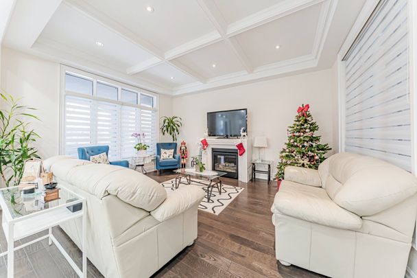 For Lease - 45 Shining Willow Court, Richmond Hill, Ontario - Photo 1