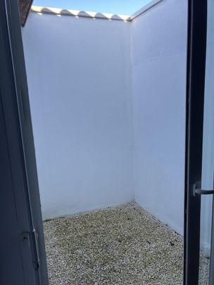 Location Appartement 1 pièce 25m² PESSAC 33600 - Photo 1