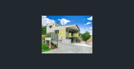 SPACIOUS STYLISH TOWNHOUSE - MOVE IN BEFORE CHRISTMAS - Photo 5