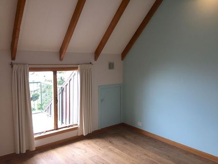 A home with amazing close ocean view - Photo 3