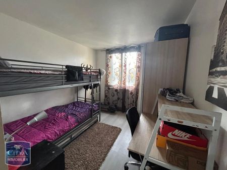 Appartement à louer 4 pièces 61.2m² - Photo 3