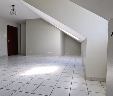 Location Appartement 1 pièce 31m² THONON LES BAINS 74200 - Photo 1