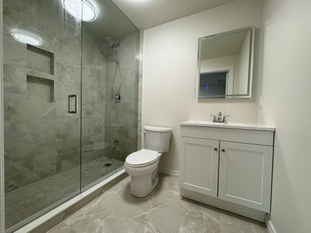 For Lease - 127 Birkhall Place Unit# Lower, Barrie, Ontario - Photo 2