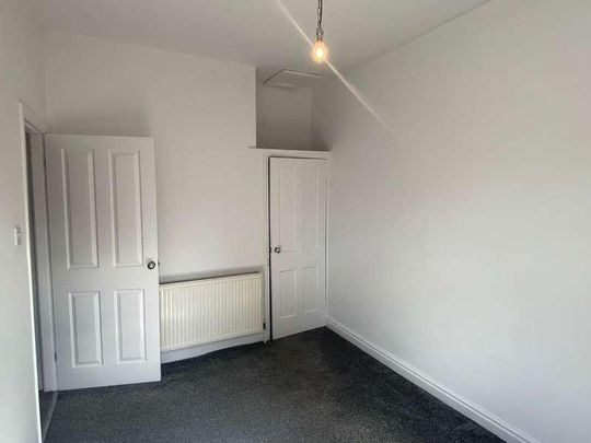 Countess Street, Stockport, SK2 - Photo 1
