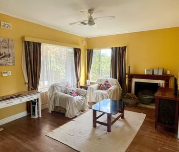 Furnished 2 Bedroom Home - Photo 2