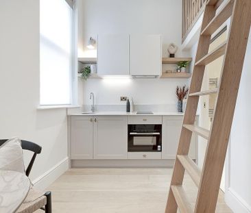 Studio to rent - Photo 1