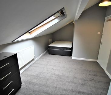 Brudenell Road, Hyde Park, LS6 1HA, Leeds - Photo 1