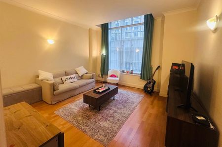1 Bed Flat, North Block, SE1 - Photo 2