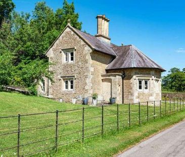 Orchardleigh, BA11 - Photo 2