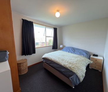 Three bedrooms in Lincoln close to university. - Photo 6