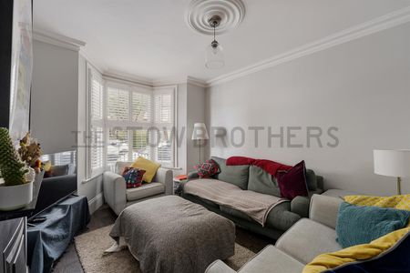 Walpole Road , E17 6PS - Photo 2