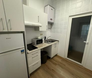 Calle del Marqués de Santa Ana, Madrid, Community of Madrid 28004 - Photo 4