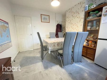 2 bedroom terraced house to rent - Photo 3