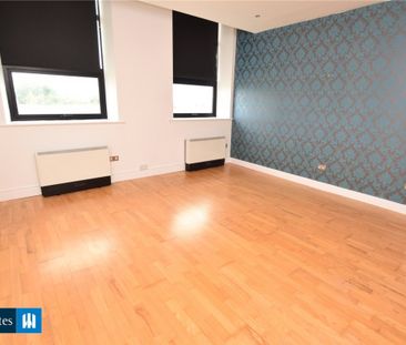 Cavendish Court, Drighlington, West Yorkshire, BD11 - Photo 2