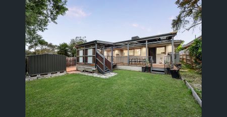 Elevated Living with All-Season Entertaining & Stunning Green Outlooks - Photo 4