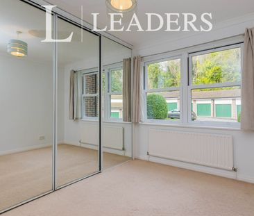 2 bedroom apartment to rent Rookwood Court, GU2 - Photo 3