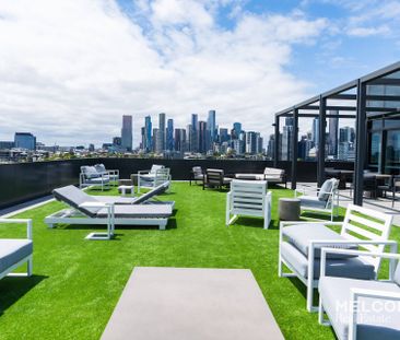 EXQUISITE UNFURNISHED 2BED 2BATH AT GADSDEN - Photo 1