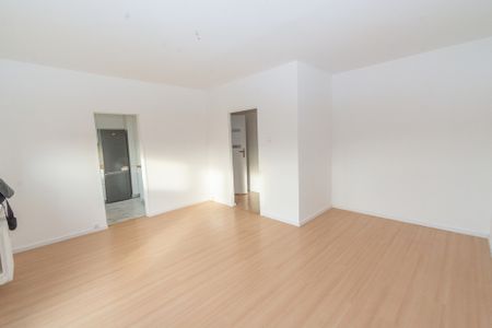 (Symbol 436840) MIESZKANIE na WYNAJEMSzczecin, os. Zawadzkiego-Klonowica Kawalerka ul. Szafera - Фото 2