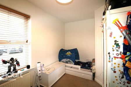 2 bedroom flat to rent - Photo 5