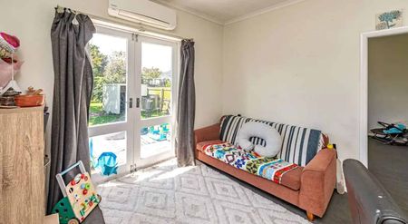 Whanganui East, 3 bedrooms - Photo 3