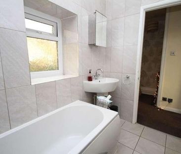 Highfield Road, Idle, Bradford, BD10 - Photo 6