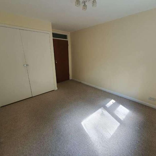 Beech Copse, South Croydon, CR2 - Photo 1