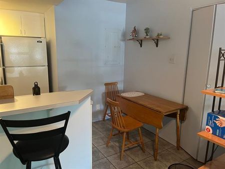 375 Av. du Mont Royal O. - Photo 2