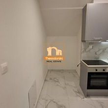 Studio/Γκαρσονιέρα για ενοικίαση - Χαριλάου - Photo 1