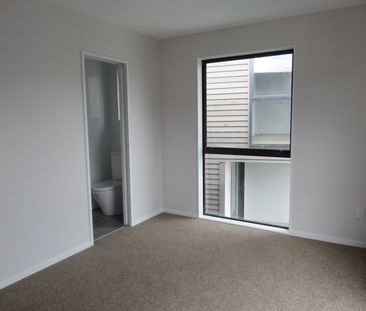 18/10 Silver Moon Road, Albany - Photo 1