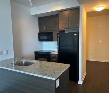 For Lease - 70 Forest Manor Road Unit# 713, Toronto, Ontario - Photo 6