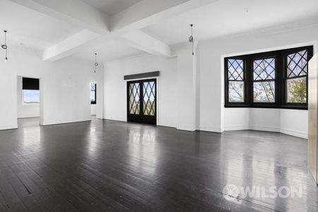 Designed with Character with Breathtaking Views - Photo 3