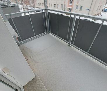 Helle 2-Raumwohnung - Balkon - Tageslichtbad mit Wanne - ideal für ... - Foto 1