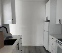 *RENOVATED* 2 BR 1 BATH APARTMENT ON MAIN ST - Photo 1