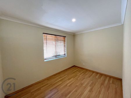 3x1 Home - Large Powered Workshop - Photo 4