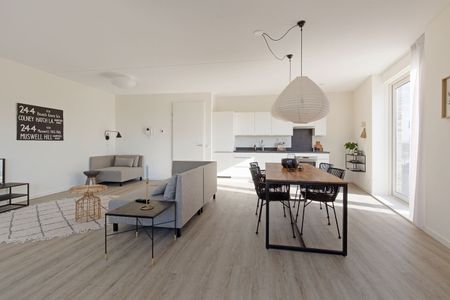 Appartement te huur: Mary van der Sluisstraat 290 1095 ME Amsterdam - Photo 2