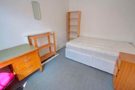 Edward Road, Clarendon Park, Leicester, LE2 - Photo 3