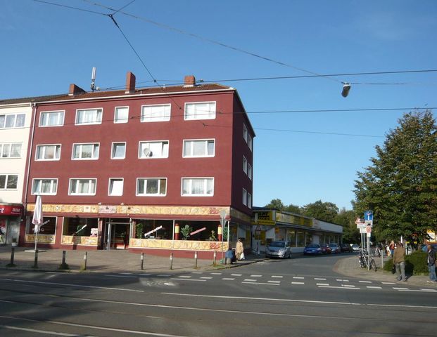 Gepflegte Wohnung mit Vollbad - Foto 1