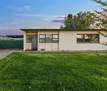 Neat and Spacious Family Living - Photo 1